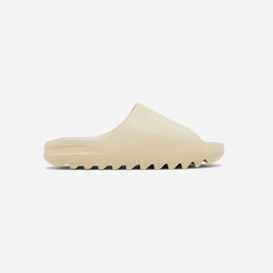 ADIDAS YEEZY SLIDEBONE (2022/2023 RESTOCK)