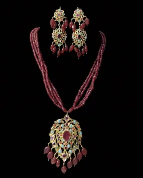 Alvira navratan pendant set (SHIPS IN 4 WEEKS )