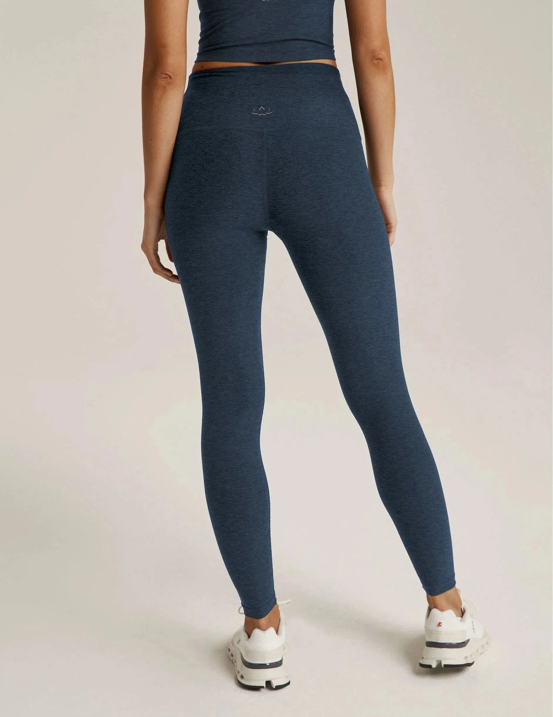 Beyond Yoga Caught In The Midi Legging - Nocturnal Navy