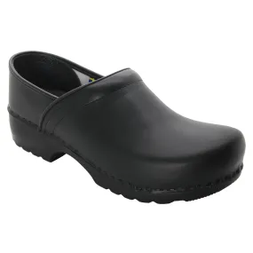 BJORK Men's Swedish Professional Black Leather Clogs