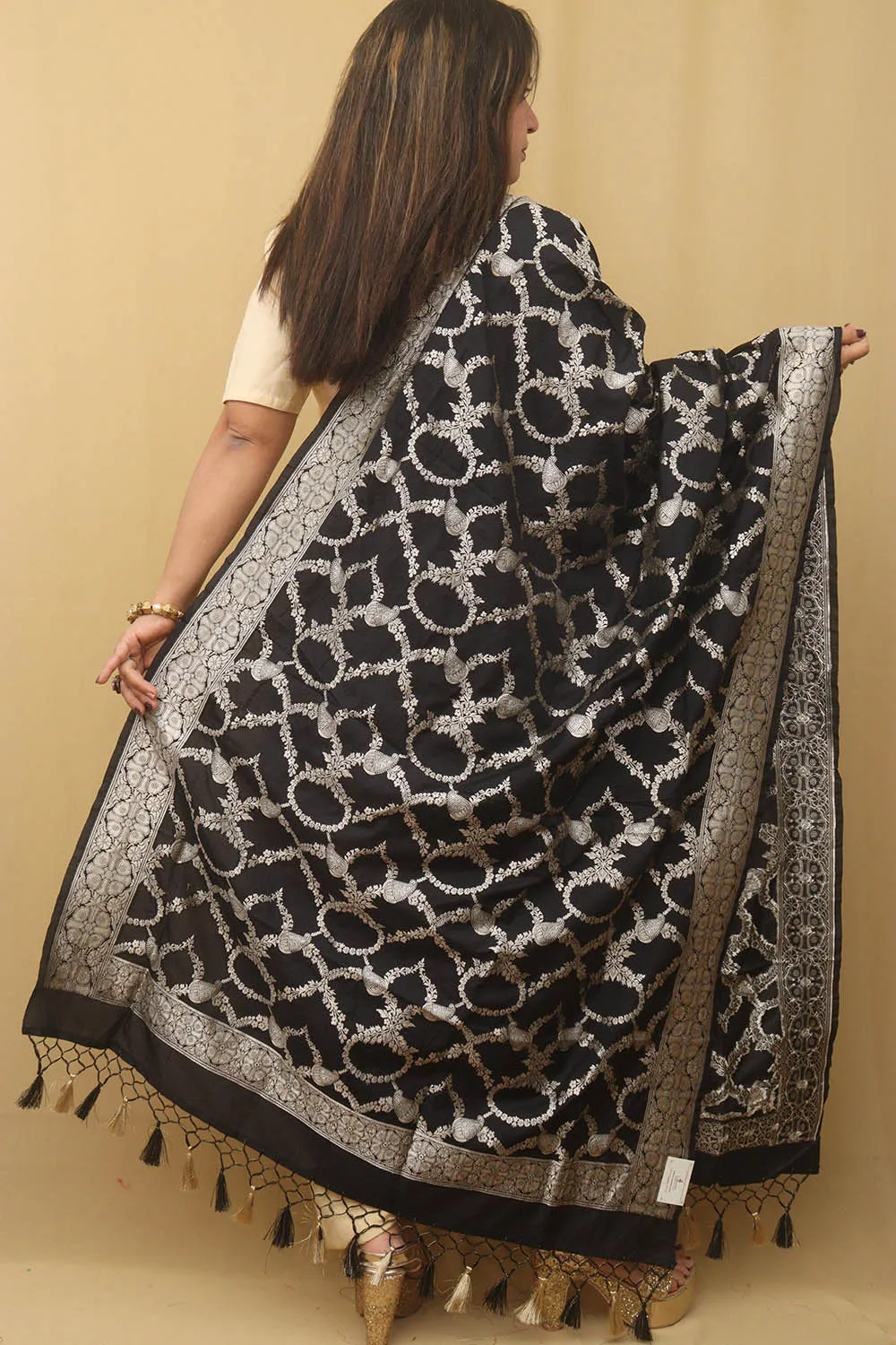 Black Banarasi Silk Sona Roopa Dupatta