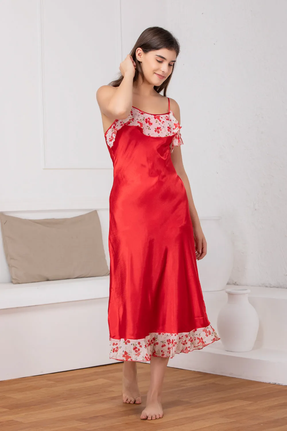 Camellia blooms Nightgown set