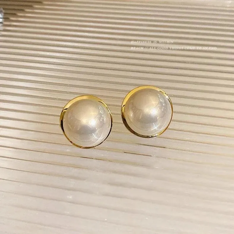 Geometric Circular Metal Charm Jewelry: RB308 Sweet Big Pearl Stud Earrings