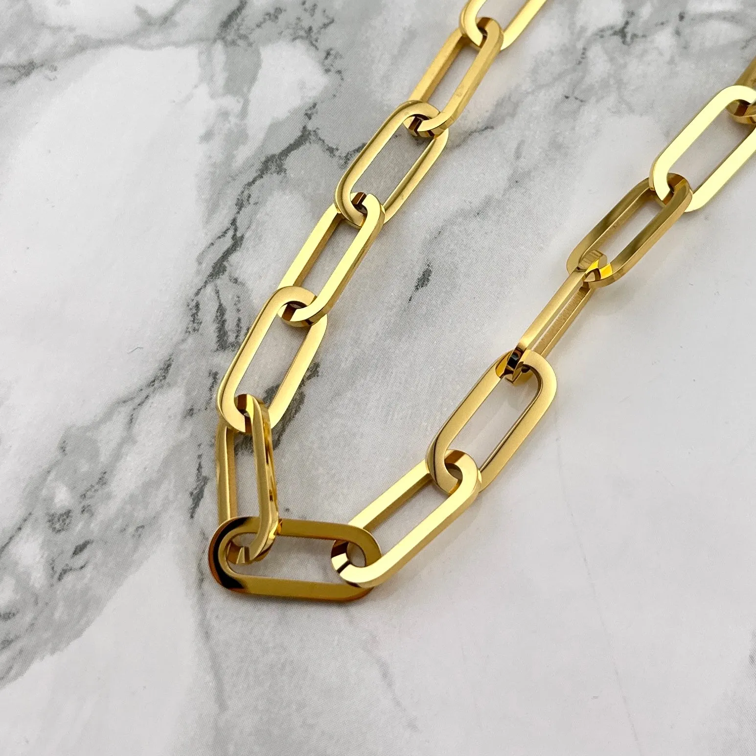 Lilian Shackle Necklace