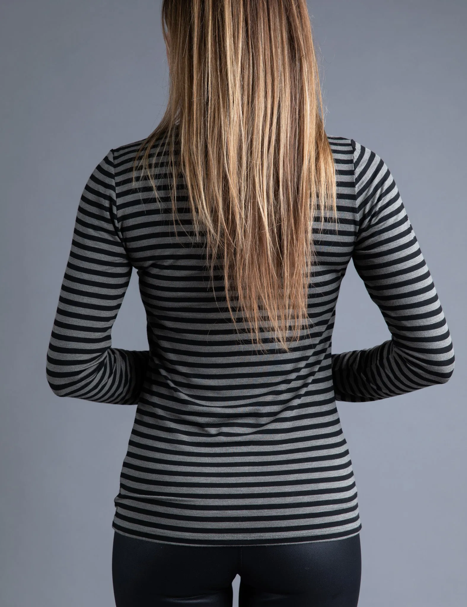 Majestic Long Sleeve Viscose Striped Crewneck in Khaki/Black