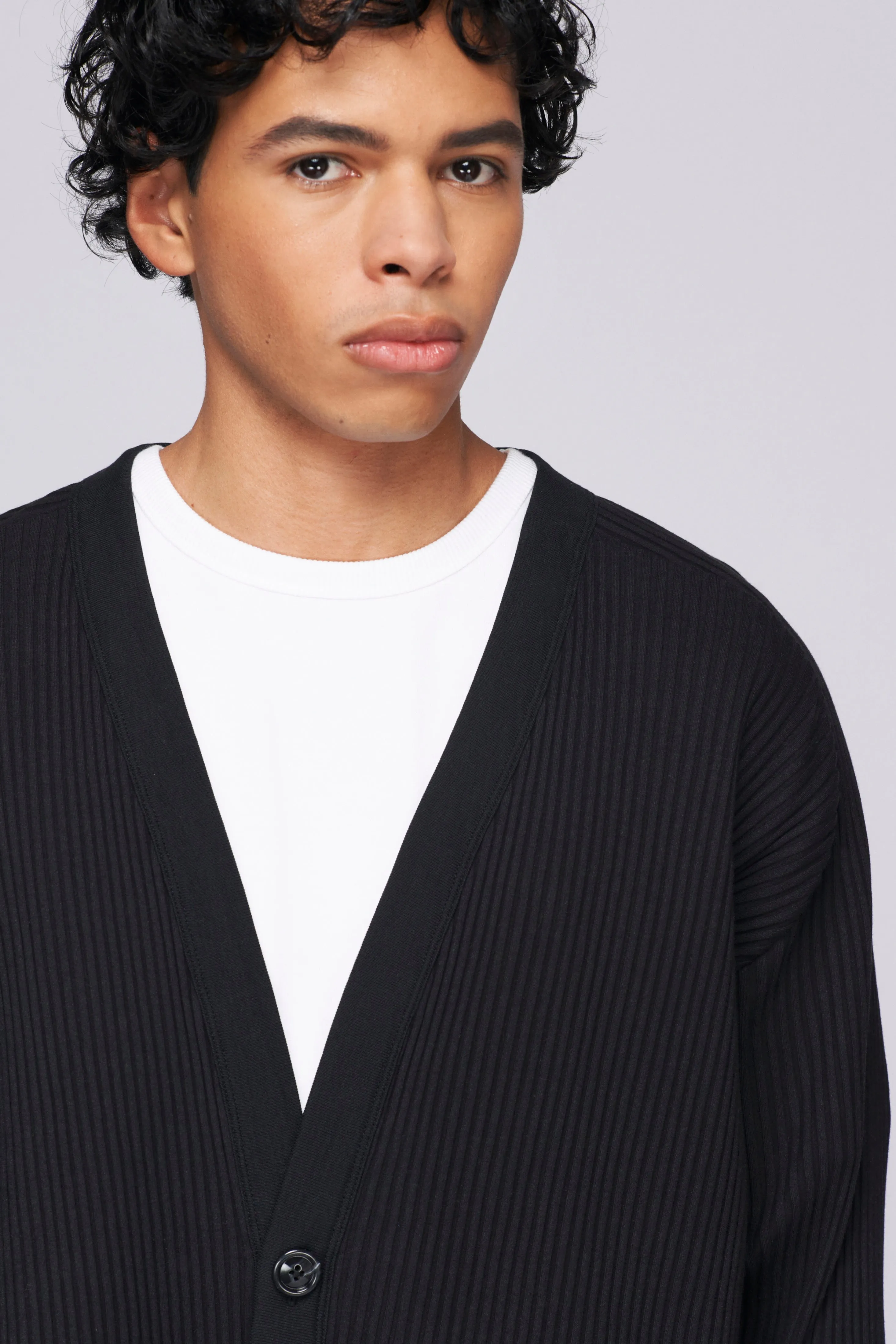 Men's Nile Rib Cardigan in Black