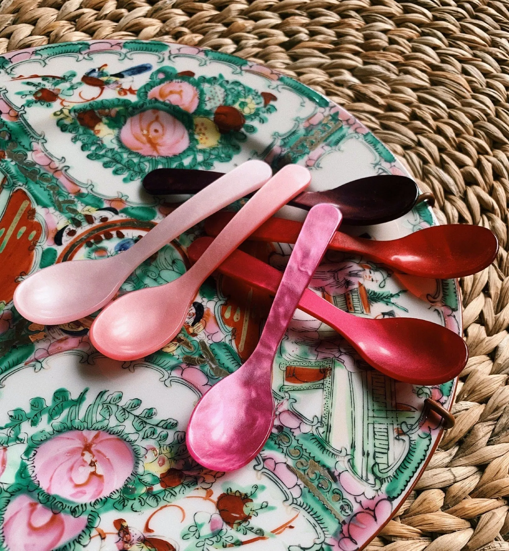 Pink Acrylic Teaspoon Set