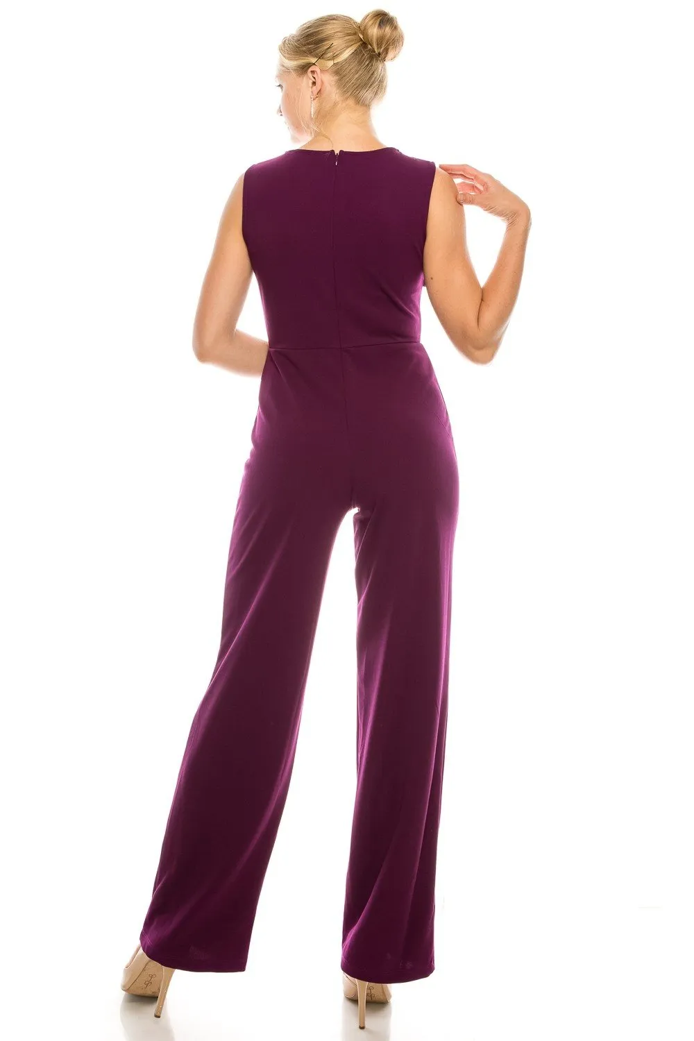 Sleeveless Jumpsuit with a Chic Pleated Ruffle Detail