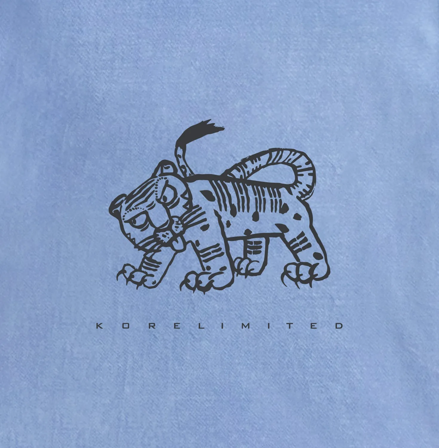 WHITE TIGER TEE (LIGHT BLUE)